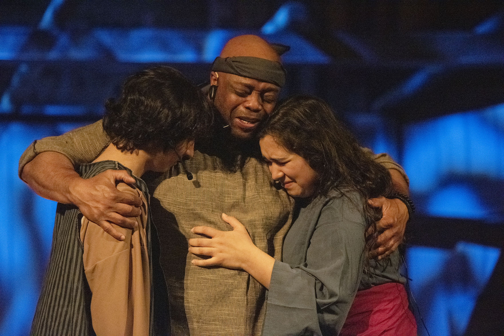 20190420_local_easter_drama_09web.jpg
